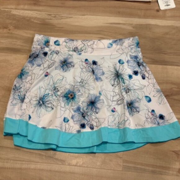 Sofibella Tennis / Pickleball skort and Short Sleeve Top - Picture 6 of 13